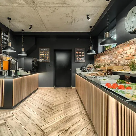Stawa & Apartmanhotel 2*