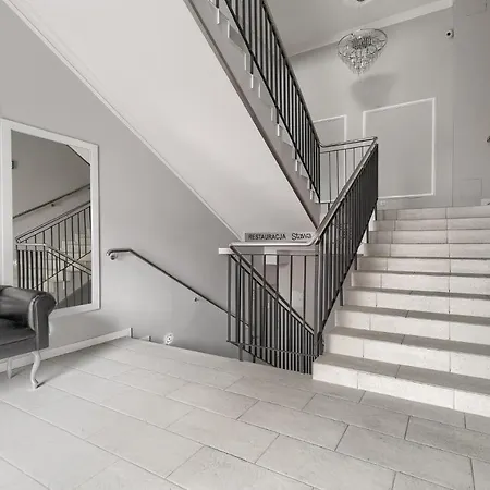 Stawa & Aparthotel 2*