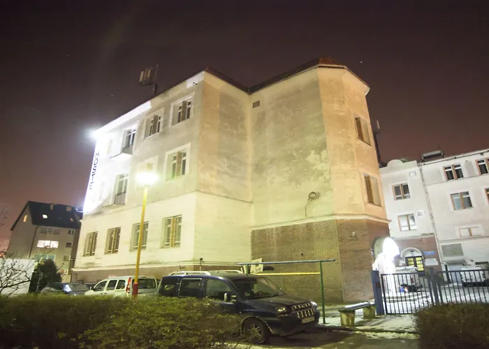 アパートホテル Stawa & シフィノウイシチェ