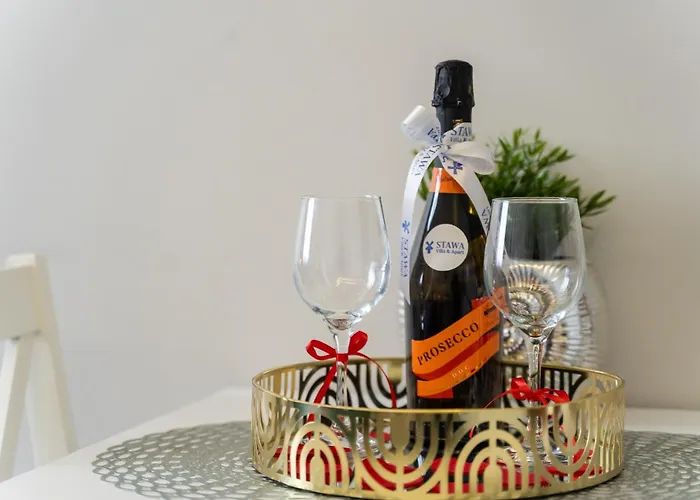 アパートホテル Stawa & シフィノウイシチェ